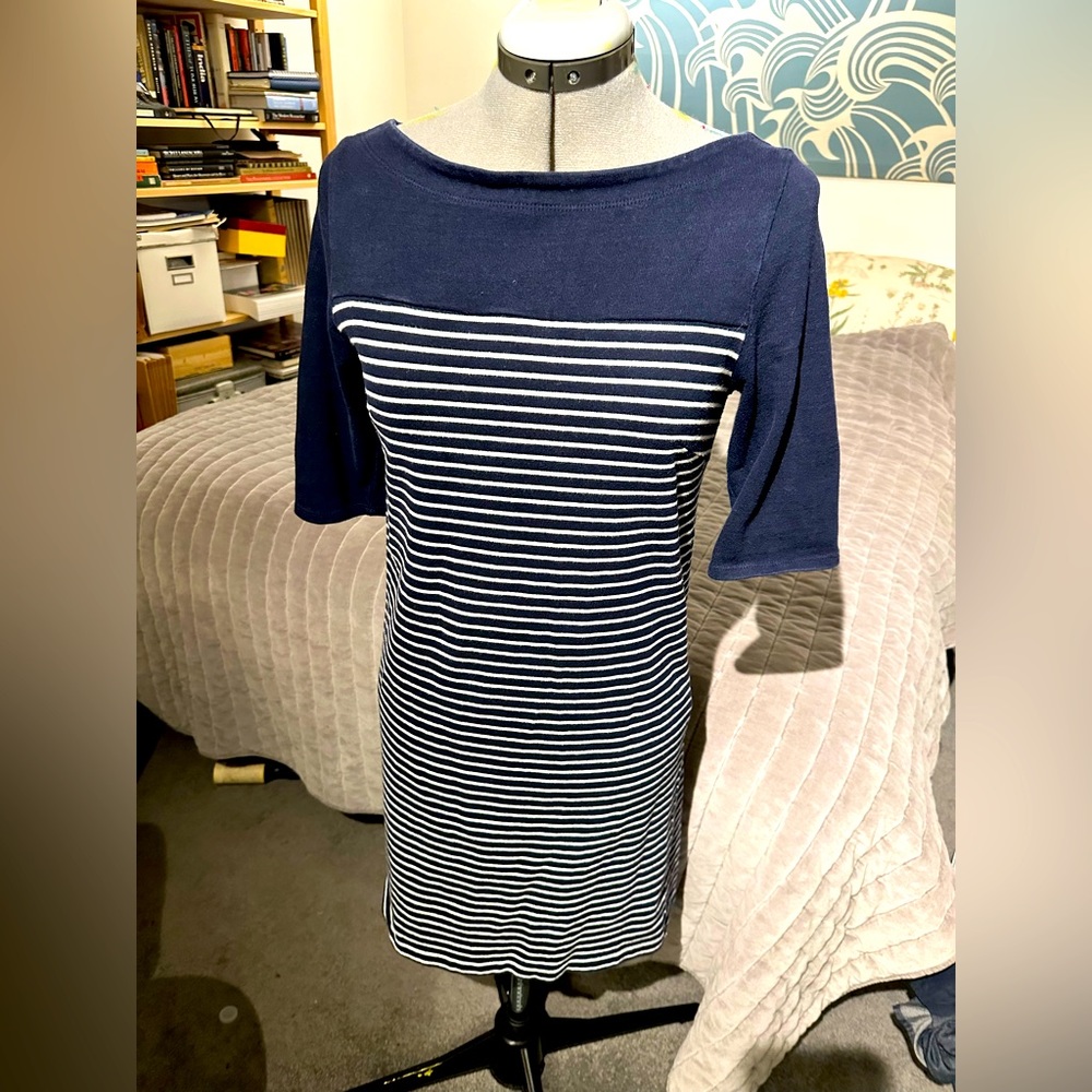 Gap navy striped dress